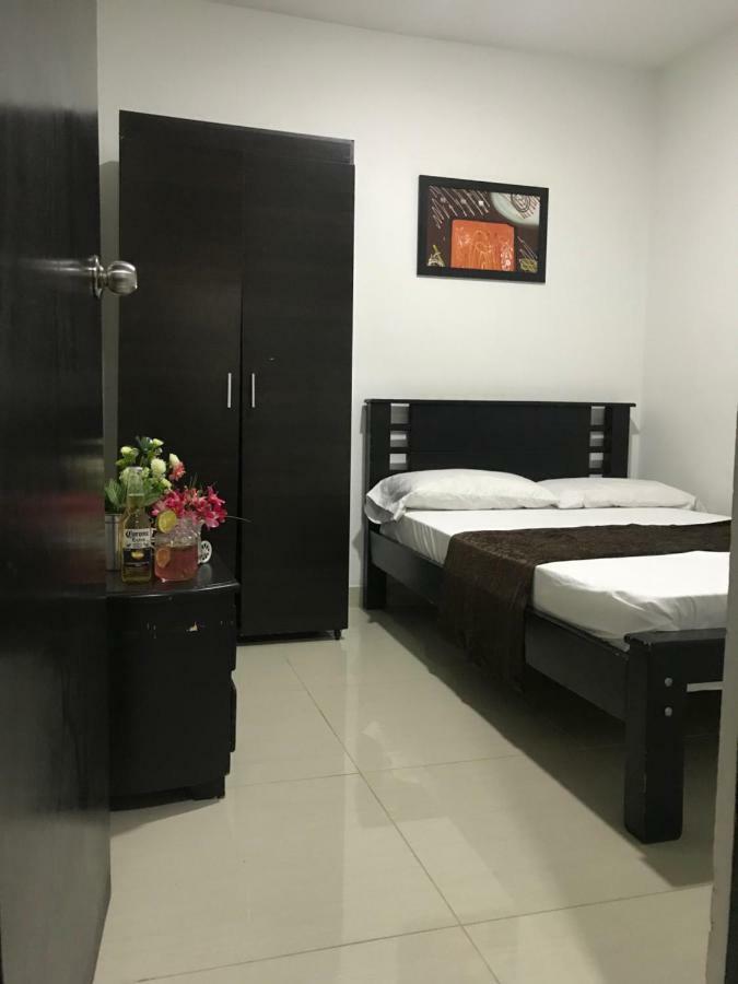 Hotel Bulerias 33 Medellin Ngoại thất bức ảnh