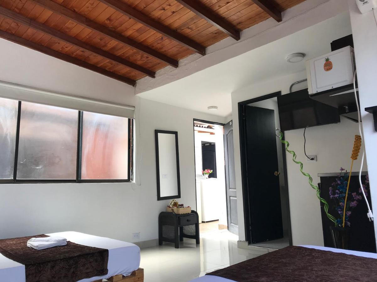 Hotel Bulerias 33 Medellin Ngoại thất bức ảnh