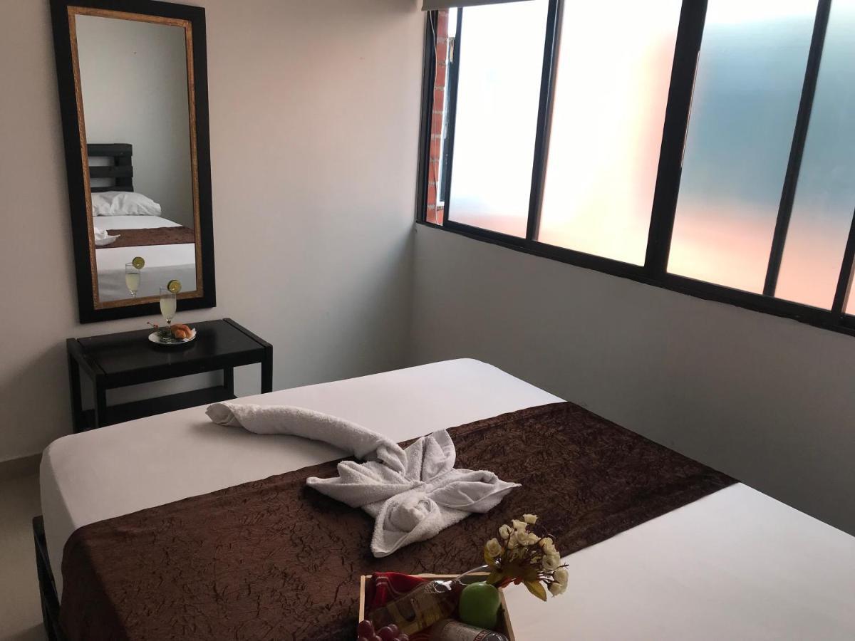 Hotel Bulerias 33 Medellin Ngoại thất bức ảnh